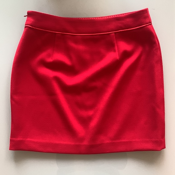 Babaton Mini Skirt - red - size 6 - Picture 3 of 8